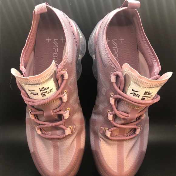 **SOLD** NEW Nike Women’s Air VaporMax 2019 ‘Plum’ - Picture 2 of 7